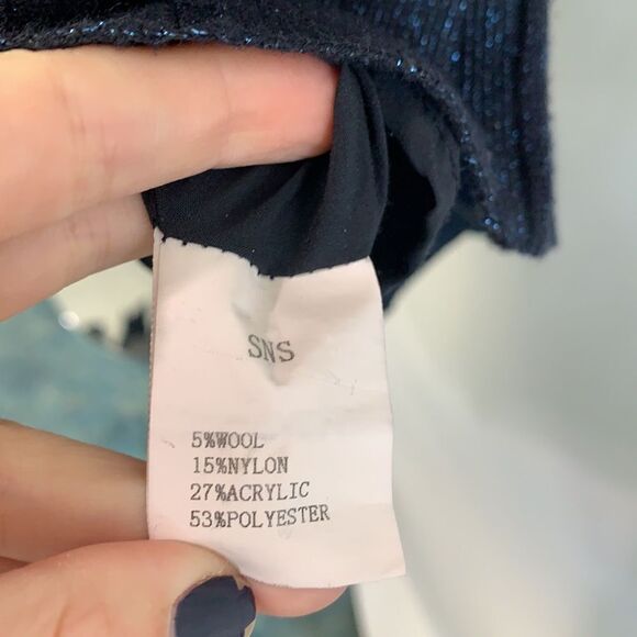 Sara Navon blue sparkly pleated midi dress - Picture 9 of 9